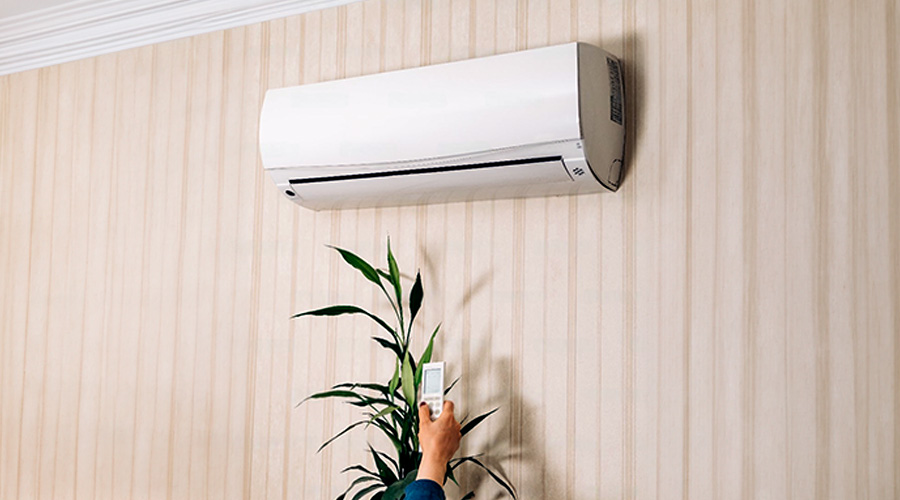 الحفاظ على نظافة المكيف لضمان بيئة منزلية صحية ونقية